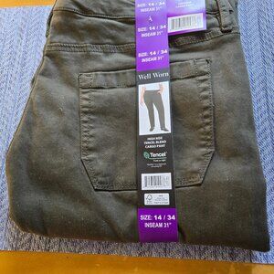 Army Green Well Worn Cargo Pants NWT